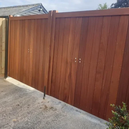 imgi_10_x119709741_3622799044410996_265434947044583484_n.jpg.pagespeed.ic.JHWB7bAaVo